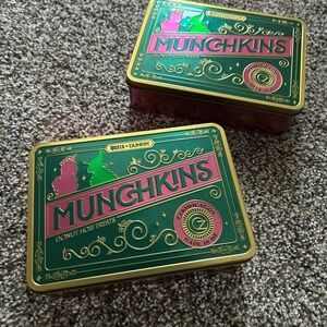 Munchkins Decorative Tin Box Set